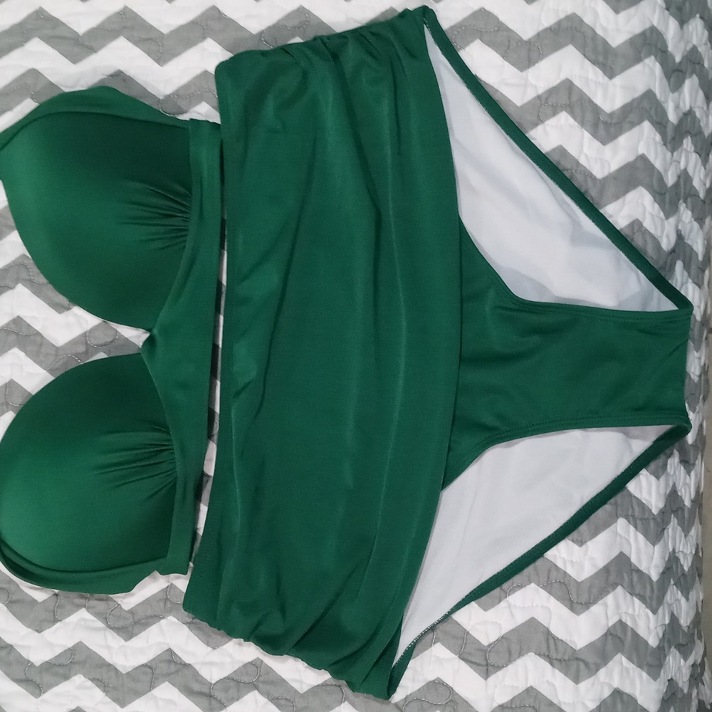 Green bikini full coverage XL new